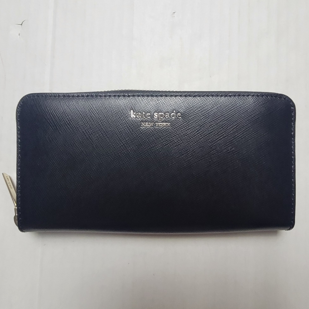 Kate Spade Wallet - Picture 4 of 13